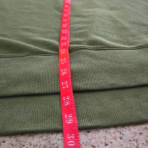 Time & Tru Olive Soft Sweatshirt Hi-Lo Hem Long Sleeve Women Size 22 - Picture 8 of 9